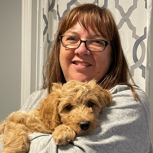 Meet your Posher, Laurie - Picture 2 of 2